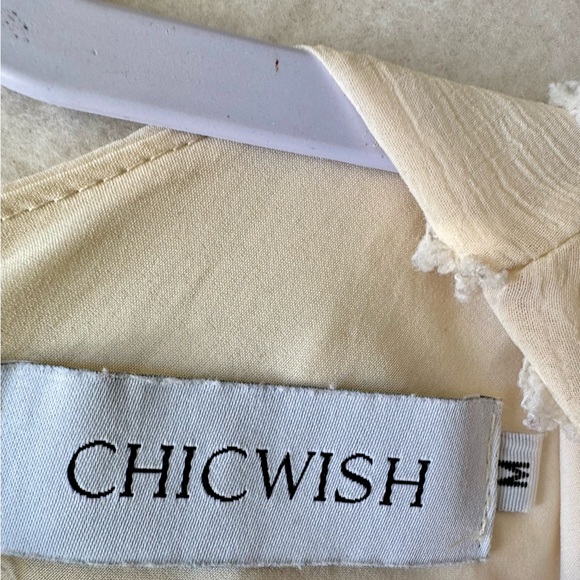 Chicwish Cream Swiss Dot Long Sleeve Midi Dress Size M Cottagecore Romantic - Picture 2 of 5